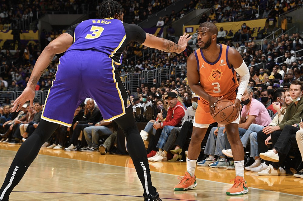 詹库各占一 詹库各占一