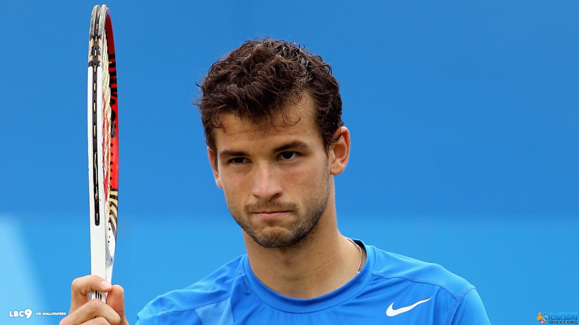 球与5次助 球与5次助