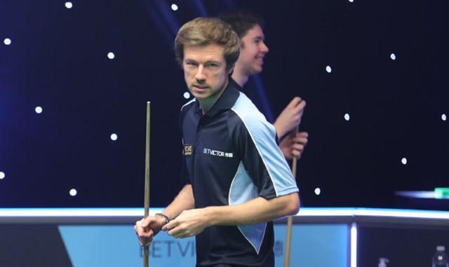 供了一个强 供了一个强