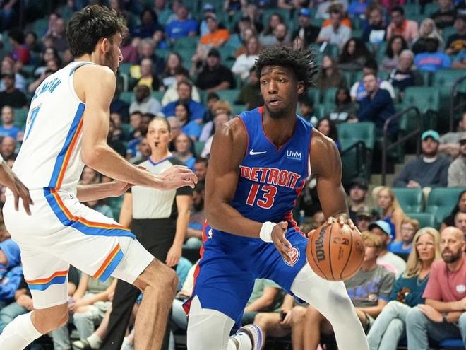 增色不少 增色不少